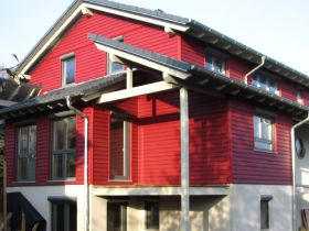 Einfamilienhaus mit Wohnkeller und Mischfassade